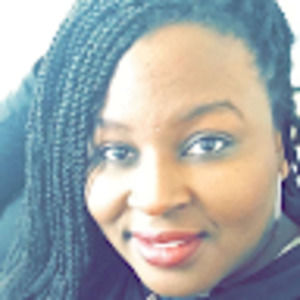 Meet your Posher, Adrienne